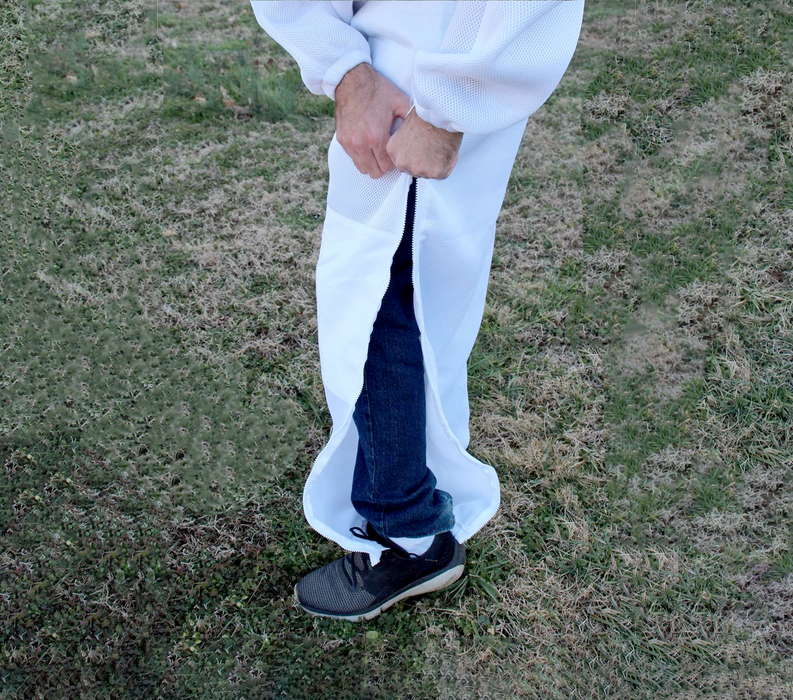 Comfort Pro Ventilated Suit With Fencing and Round Veil